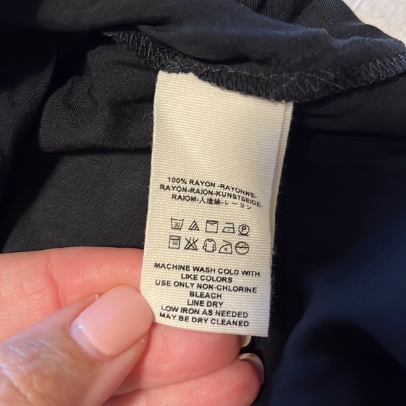 Free people tank. Black. Size small - Picture 4 of 4